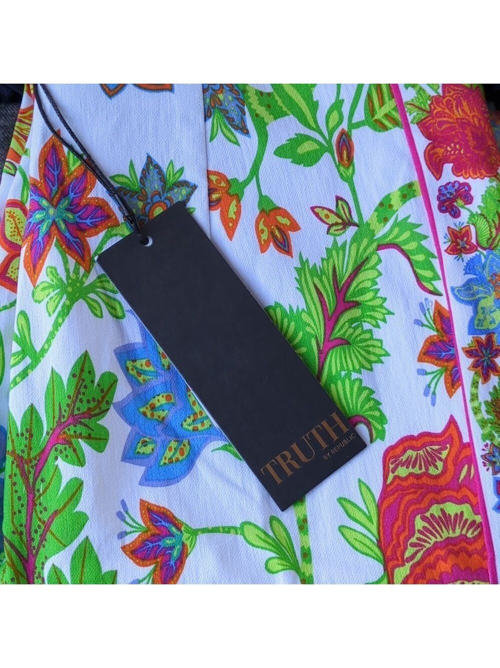 Truth By Republic Vibrant Floral Ankle Women's Pull On Pants, Size 6. NWT - Picture 8 of 8